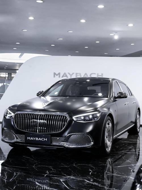 重庆309岚图汽车的售后服务让用户无忧出行，迈巴赫未来的豪华车趋势